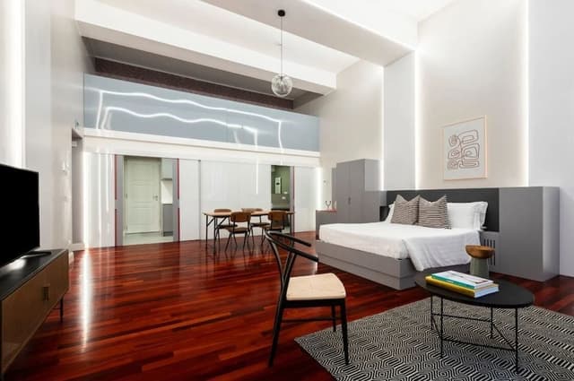 Deluxe Condo