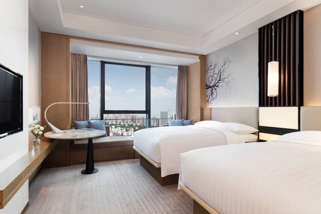 Room, 2 Double Beds, City View