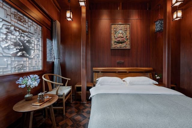 Signature Double Room, 1 Queen Bed