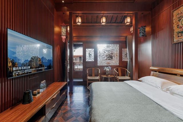Signature Double Room, 1 Queen Bed