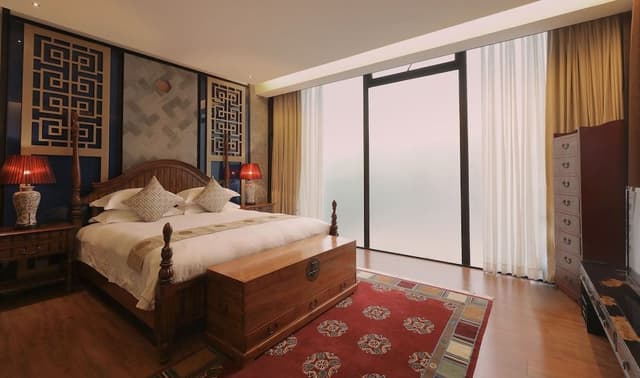 Deluxe Suite, Multiple Beds, Non Smoking