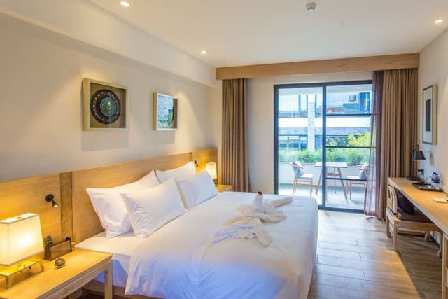 Deluxe Room, 1 King Bed