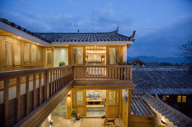 Balcony King Room