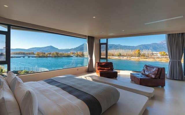 Double Room, Non Smoking, Partial Lake View