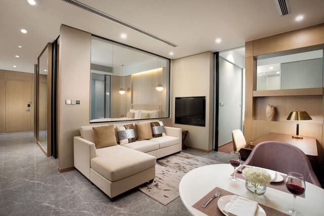 Premium Room, 1 King Bed