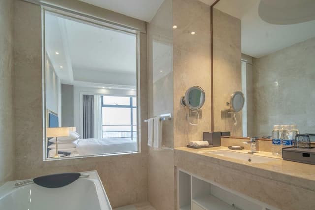 Executive Room, 1 King Bed