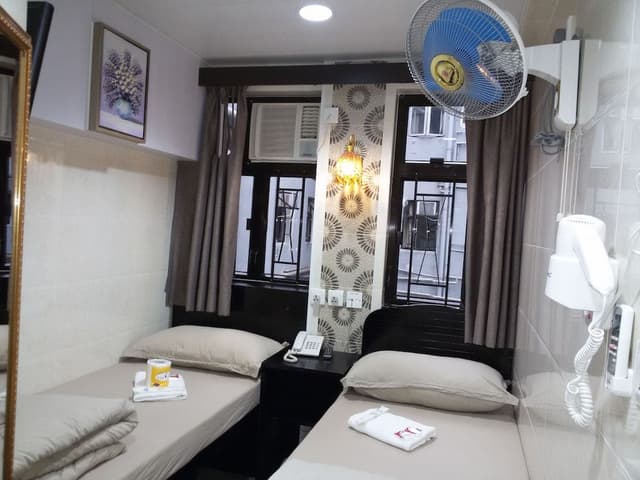 Twin Room, Private Bathroom