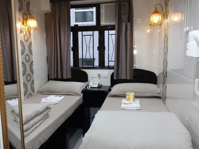 Twin Room, Private Bathroom