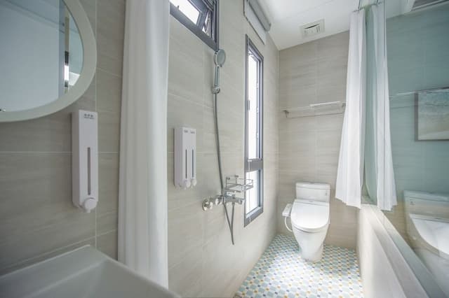 Mini Double Room, 1 Double Mattress (Internal Window, No Smoking)