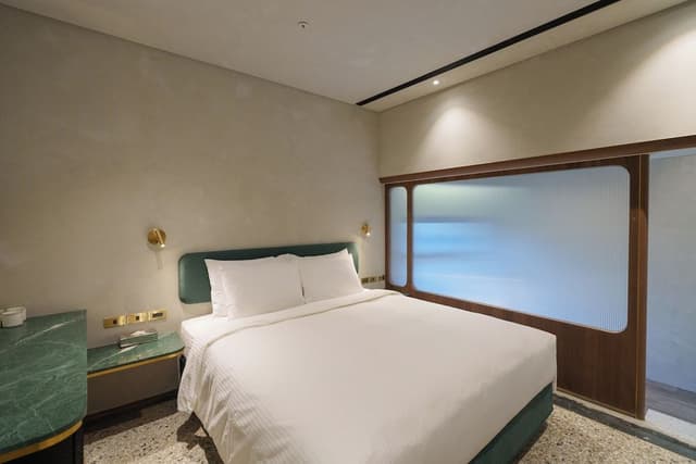 Classic Quadruple Room