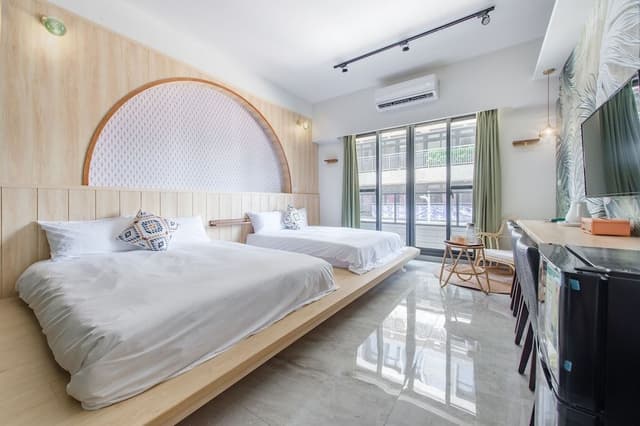 Japanese-Style Quadruple Room with Balcony