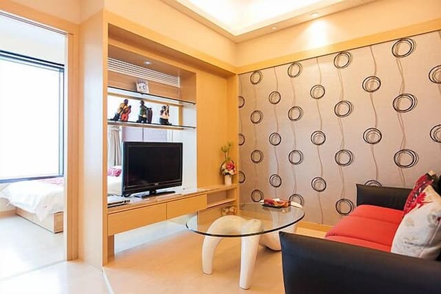 Double Room (with Street View)