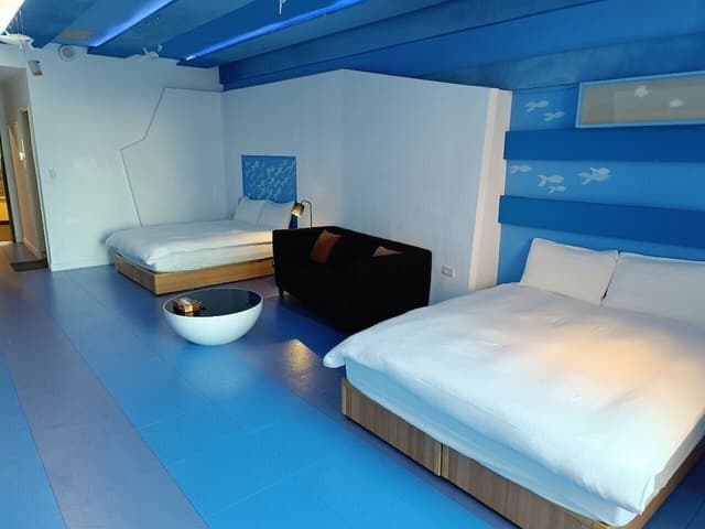 Deluxe Quadruple Room, City View