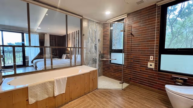 Classic Triple Room, Multiple Beds, Mountain View