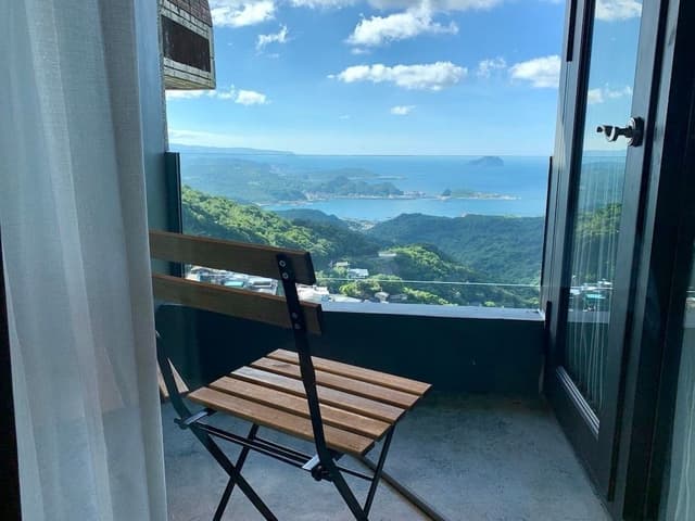 Premier Double Room, 1 Bedroom, Balcony, Sea Facing