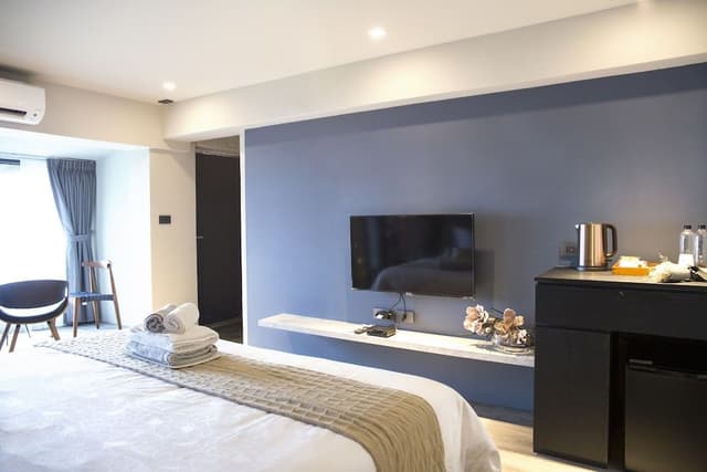 Premier Double Room, 1 Bedroom, Balcony, Sea Facing