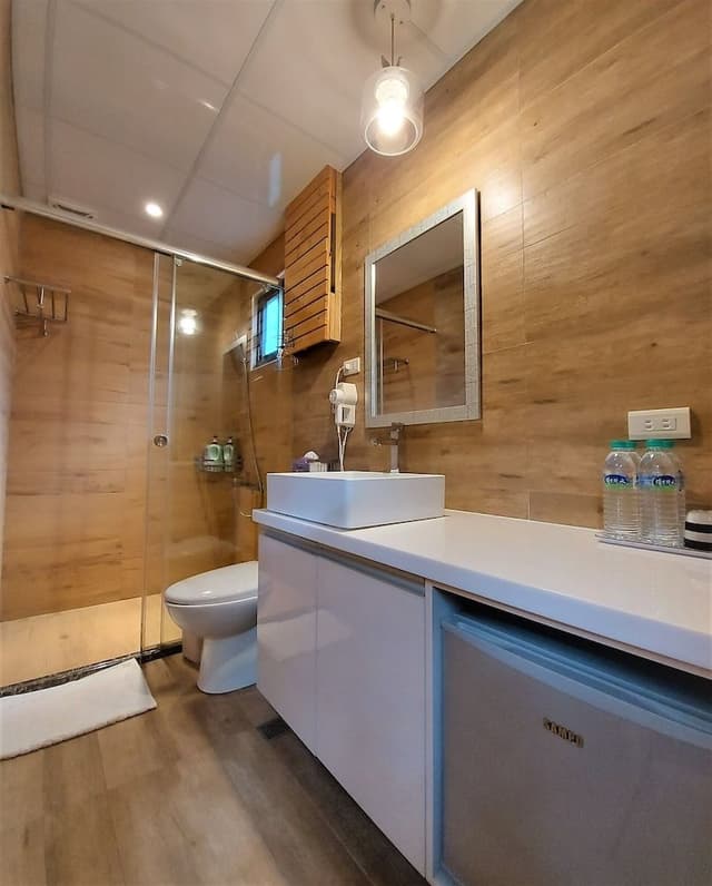 Standard Quadruple Room (2F)