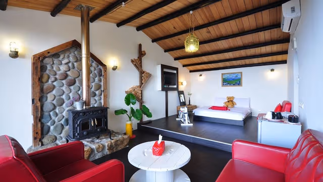 Family Room, Multiple Beds, Balcony, Sea View