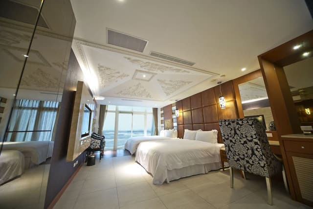 Deluxe Room, Multiple Beds, Beach View