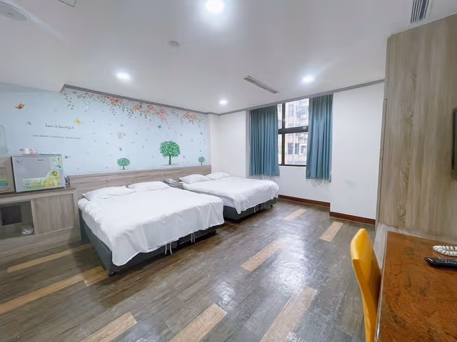 Classic Quadruple Room, 2 Double Beds