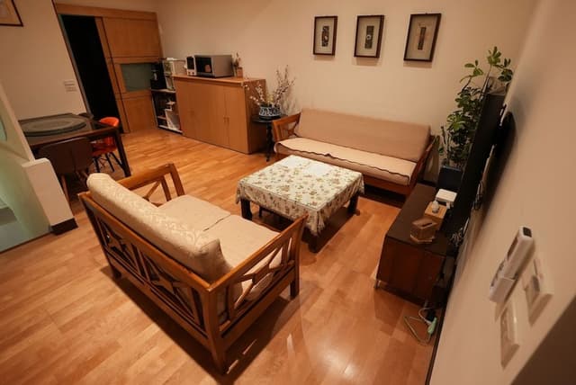 Economy Double Room (Shared Bathroom)