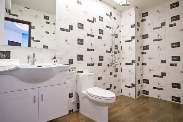 Standard Double Room, No Windows
