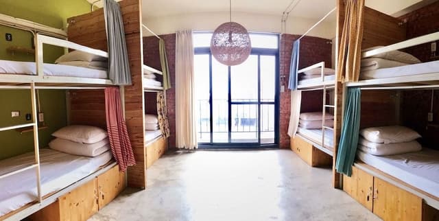10 bed Female Dorm