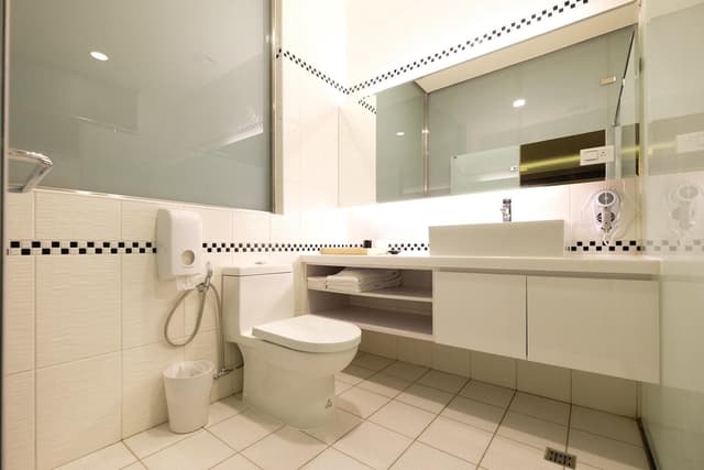 Executive Twin Room - Non-Smoking