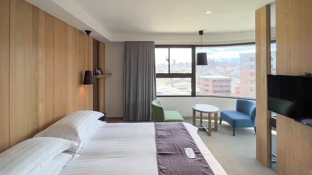 Deluxe Room, 1 King Bed