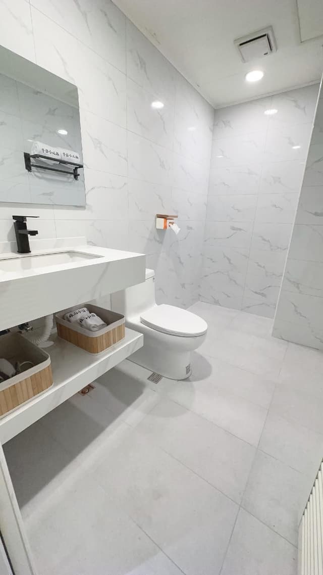 Deluxe Double Suite