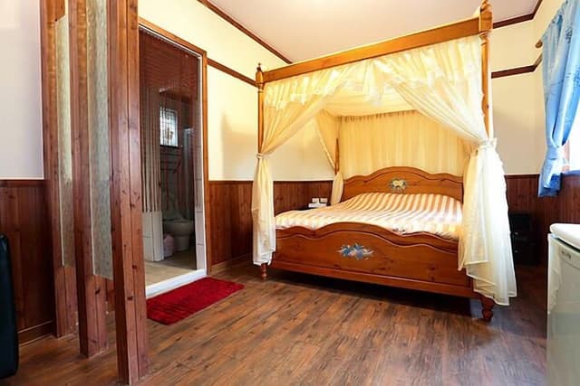 Basic Quadruple Room