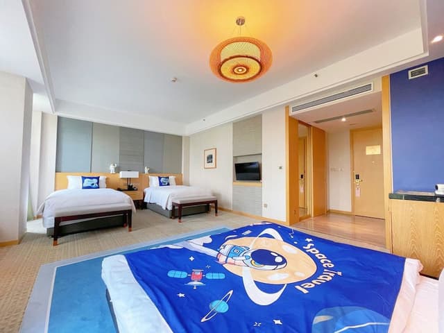 Classic Room, Multiple Beds, Balcony (Kids Theme)