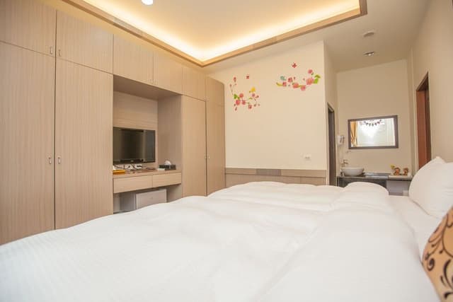 Triple Room (101)