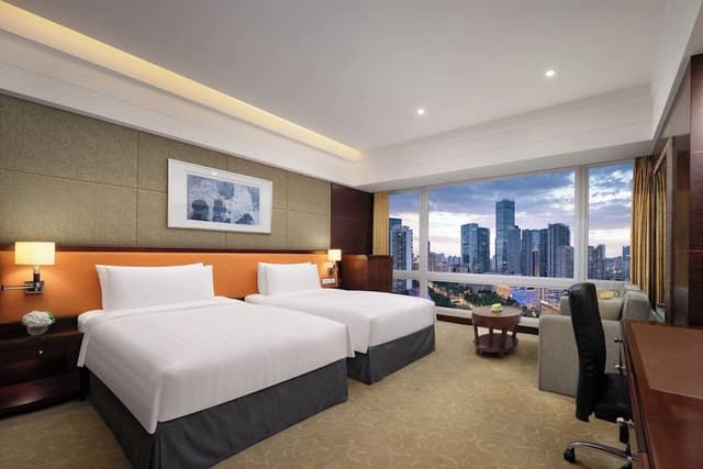 Deluxe Room, 2 Twin Beds, River View