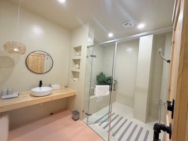 One Bedroom Villa
