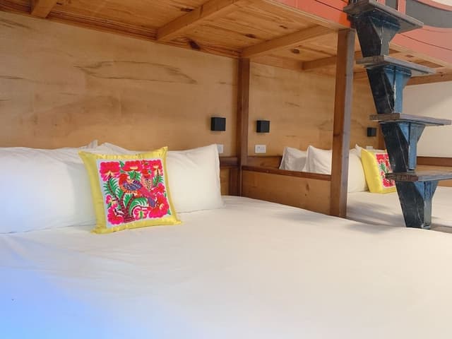 Family Quadruple Room, 2 Queen Beds