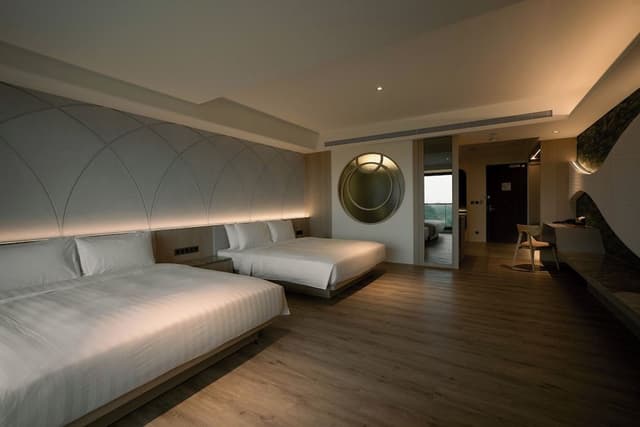 Comfort Quadruple Room, Park View