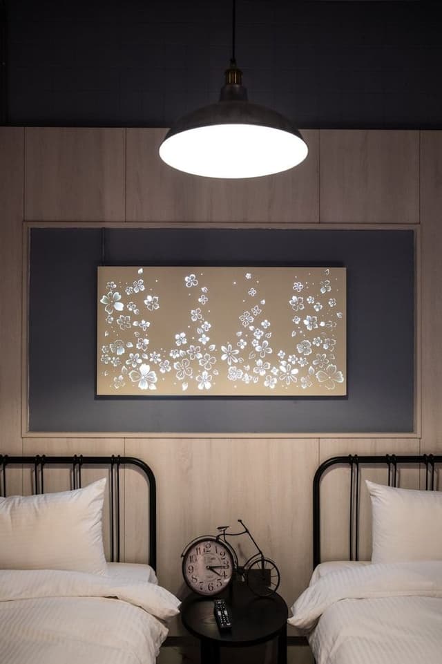 Standard Twin Room