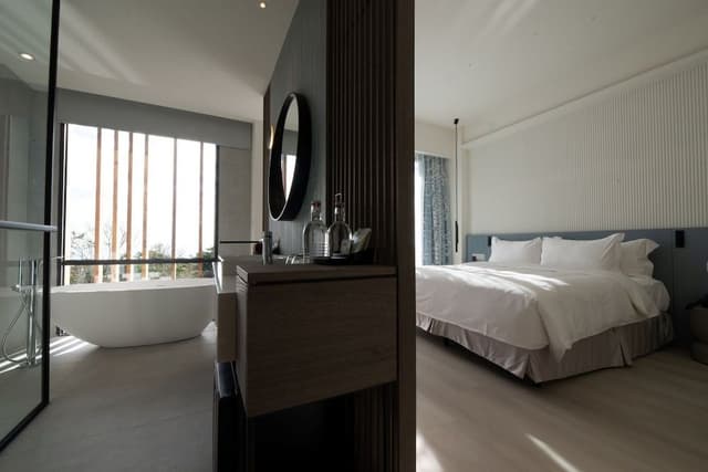 Standard Double Room, 1 Queen Bed, Non Smoking, Ocean View