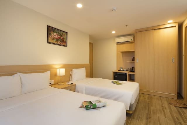 Deluxe Triple Room, City View