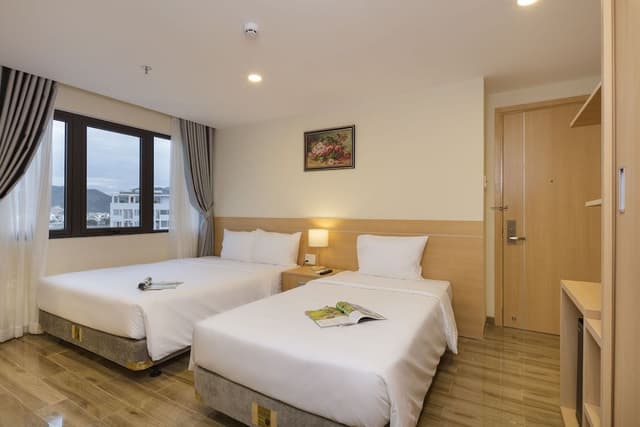 Superior Triple Room, City View