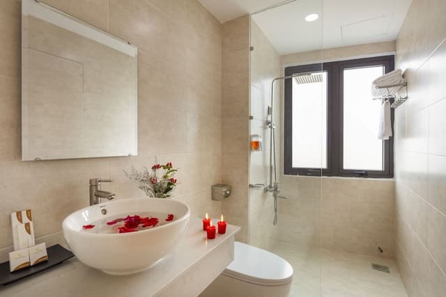 Deluxe Triple Room, City View