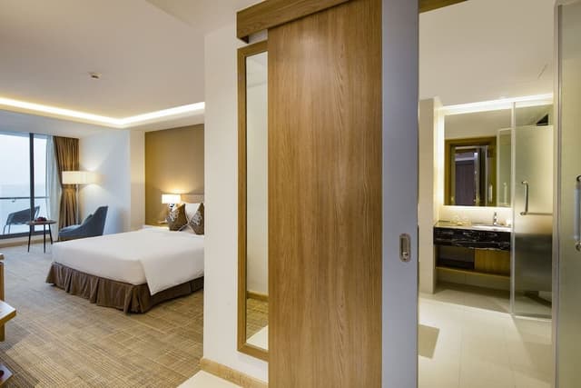Premier Deluxe Double Room