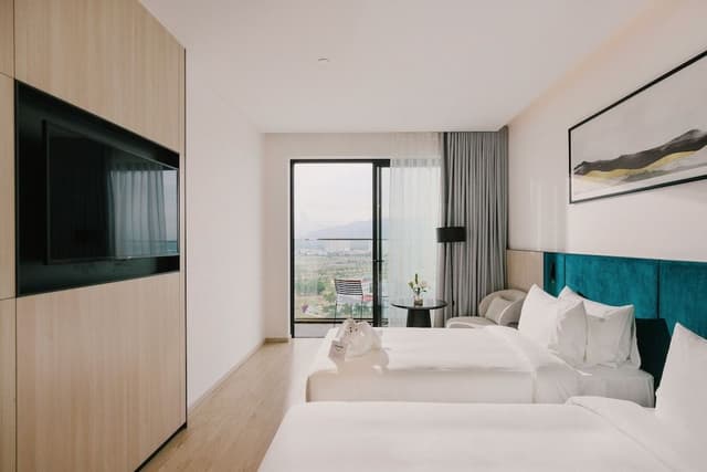 Premier Twin Room