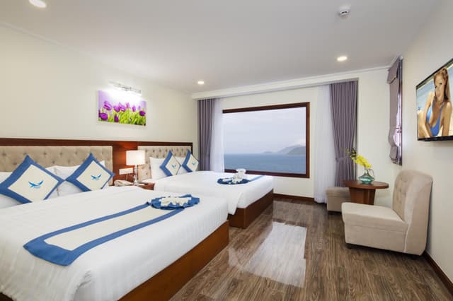 Sea View Deluxe Family