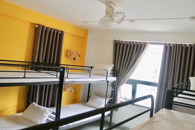 Bed in 8-Bed Mixed Dorm