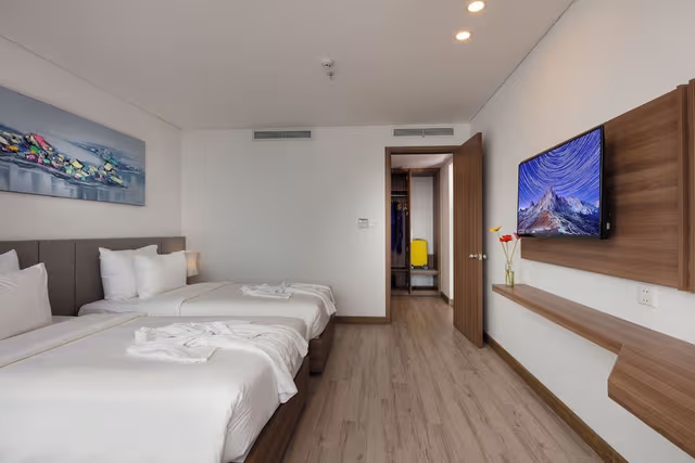 Deluxe Double or Twin Room