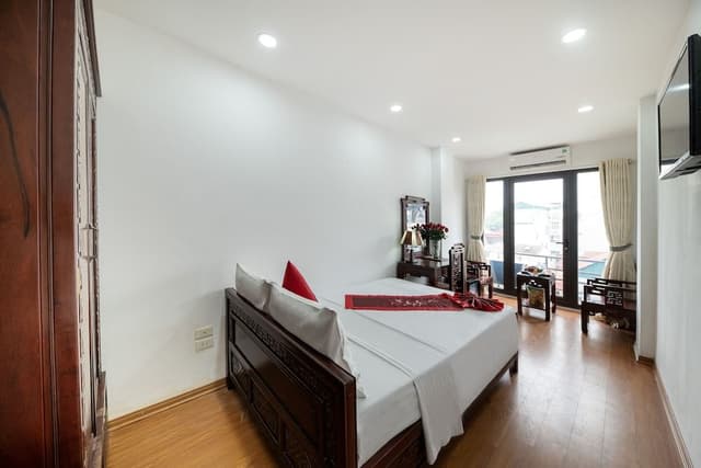 Deluxe Double Room, Balcony, City View