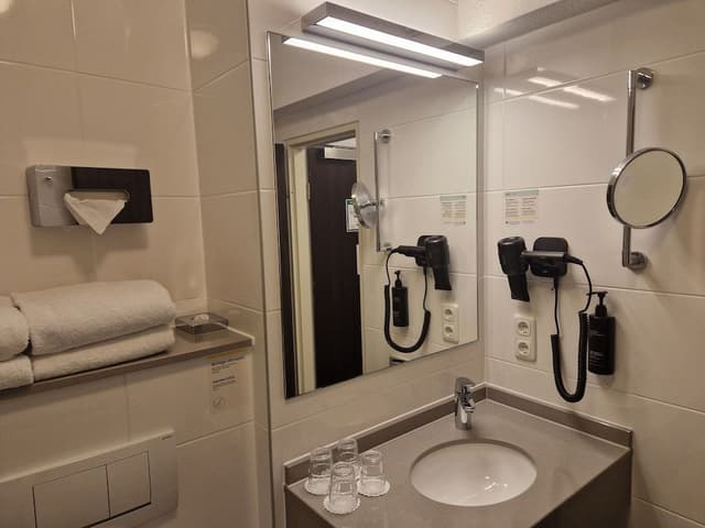 Suite, 1 Bedroom (with Kitchen Area)