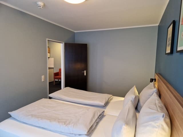 Suite, 1 Bedroom (with Kitchen Area)